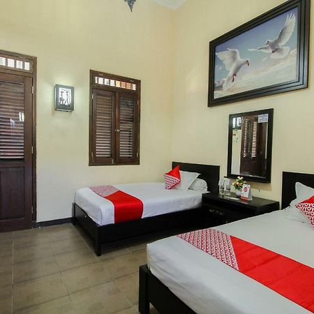 Oyo 1361 Singosari Family Residence Banyuwangi (East Java) Ngoại thất bức ảnh