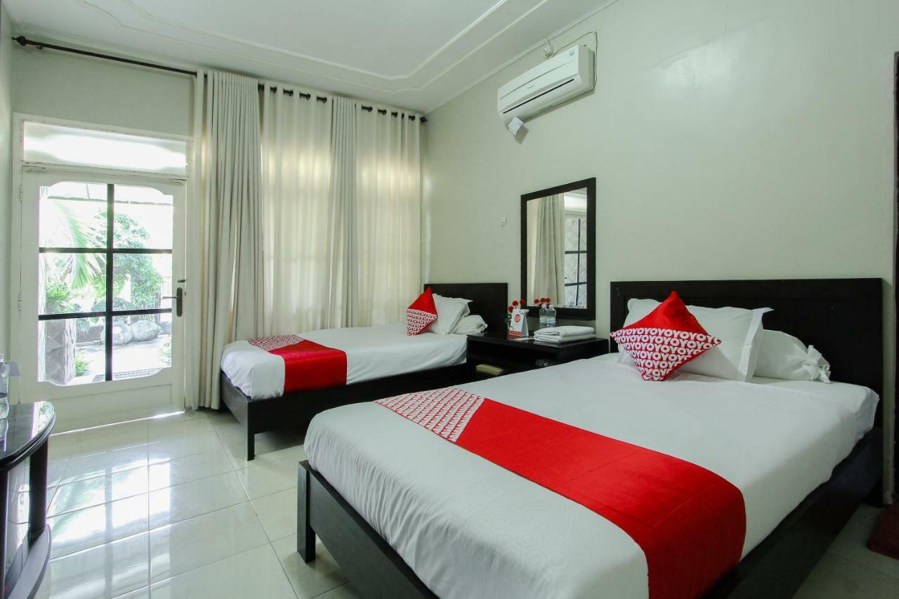 Oyo 1361 Singosari Family Residence Banyuwangi (East Java) Ngoại thất bức ảnh