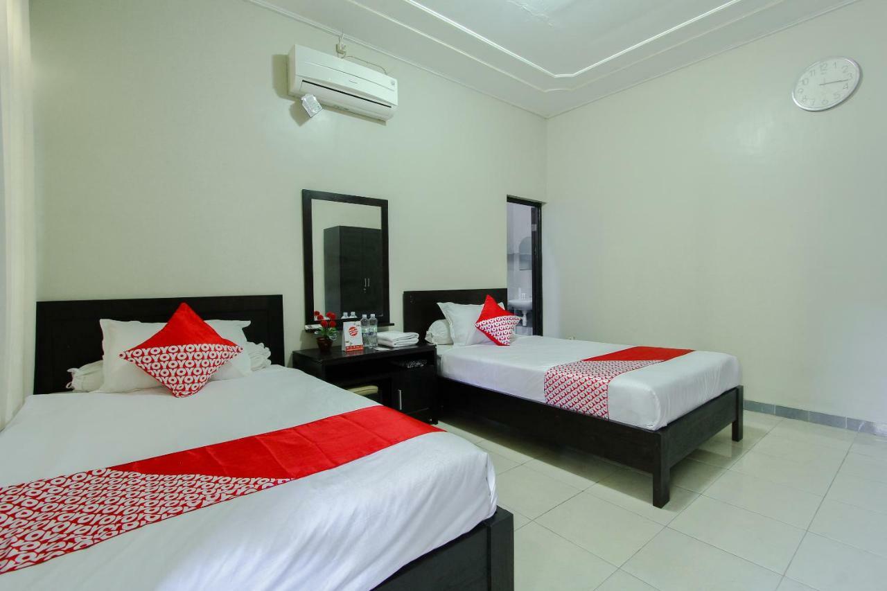 Oyo 1361 Singosari Family Residence Banyuwangi (East Java) Ngoại thất bức ảnh