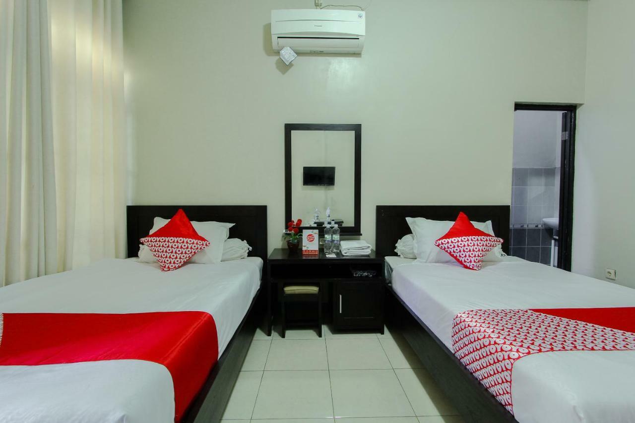 Oyo 1361 Singosari Family Residence Banyuwangi (East Java) Ngoại thất bức ảnh